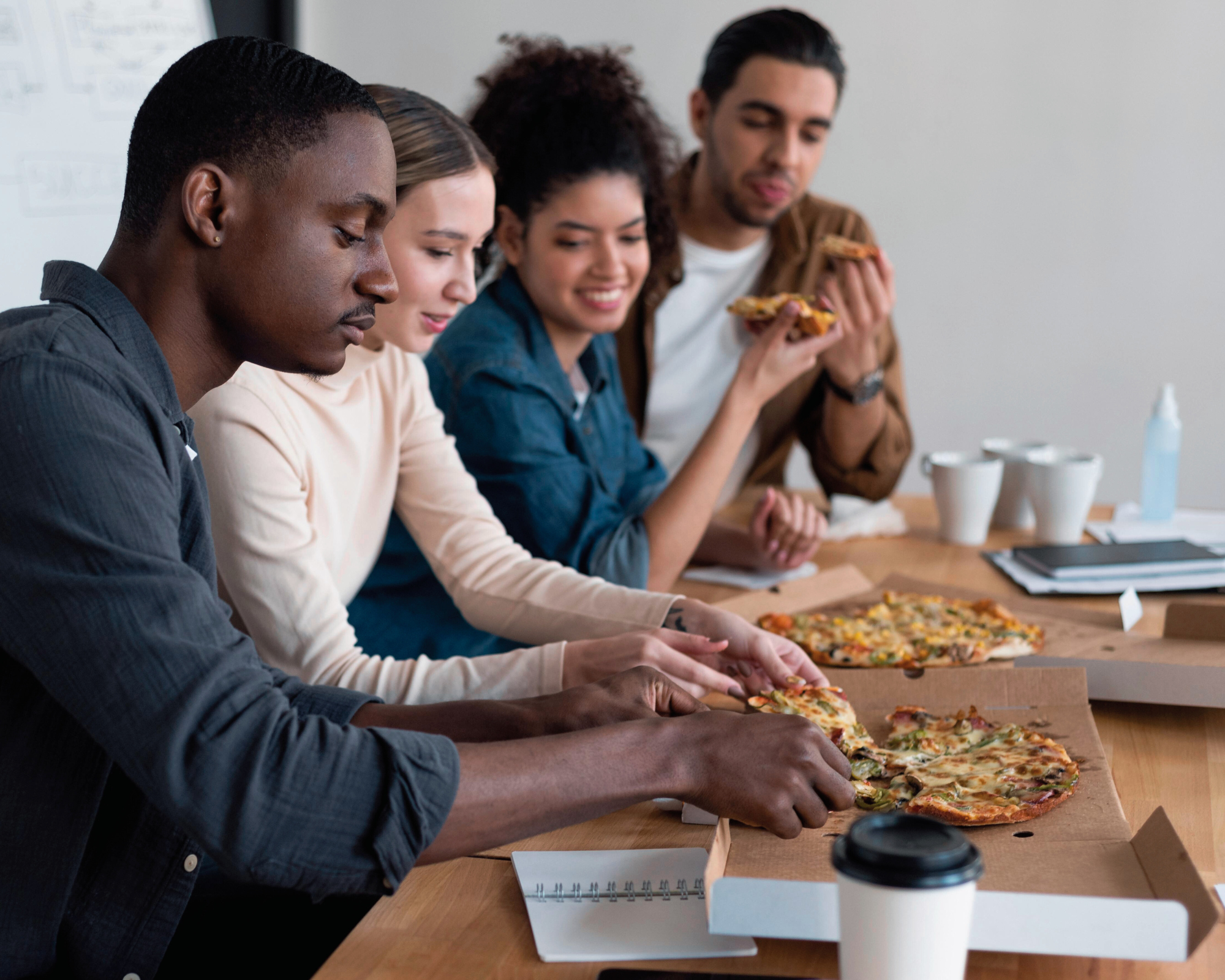 Quelle est la différence entre un chèque déjeuner et une carte restaurant ?